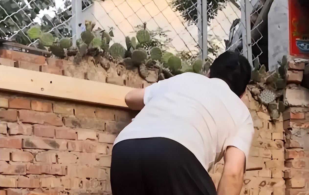 大衣哥被粉丝吓的视频,大衣哥的火爆场面