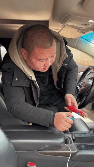 丝袜上可以纹身吗,女生纹身还能穿丝袜吗