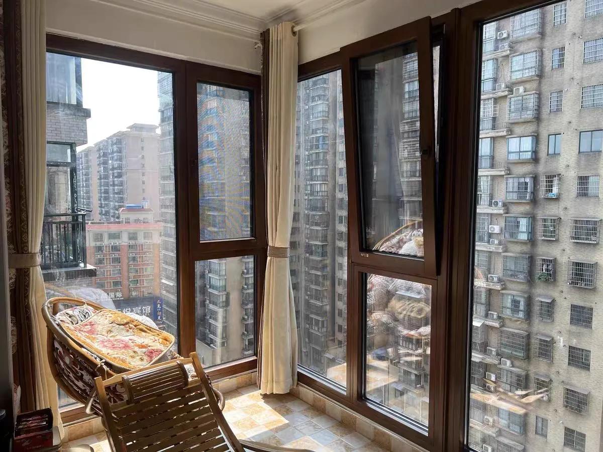 铝包木窗的优点和缺点,铝包木门窗的正确方法