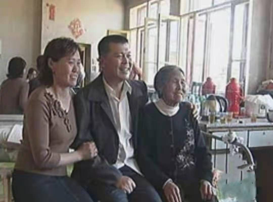 1978年，吉林小伙用一把铁斧救下85条人命，他却因此痛苦了27年