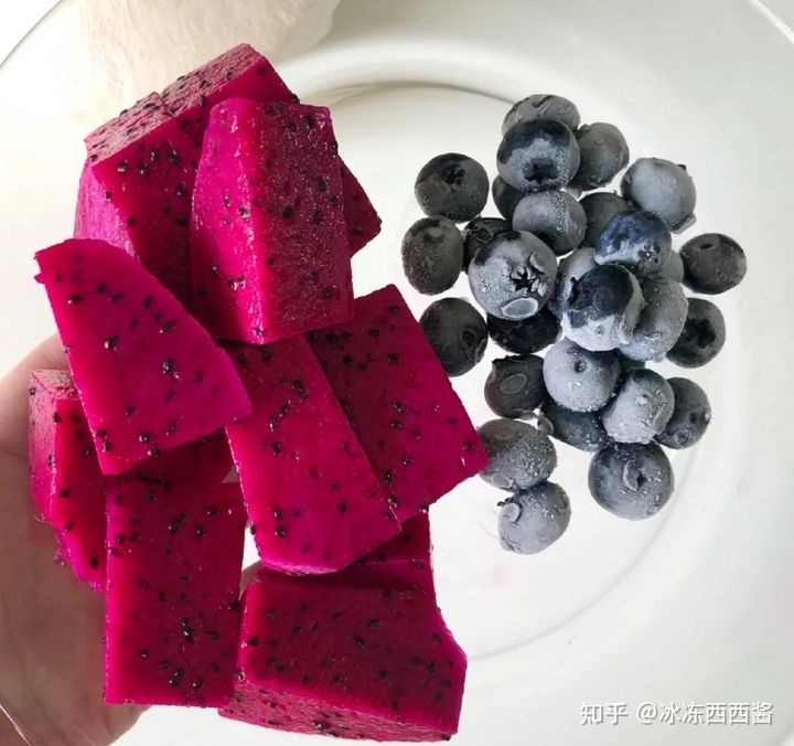 分享！吃黑芝麻皮肤会变好？常吃哪些食物会让人的皮肤越来越好？