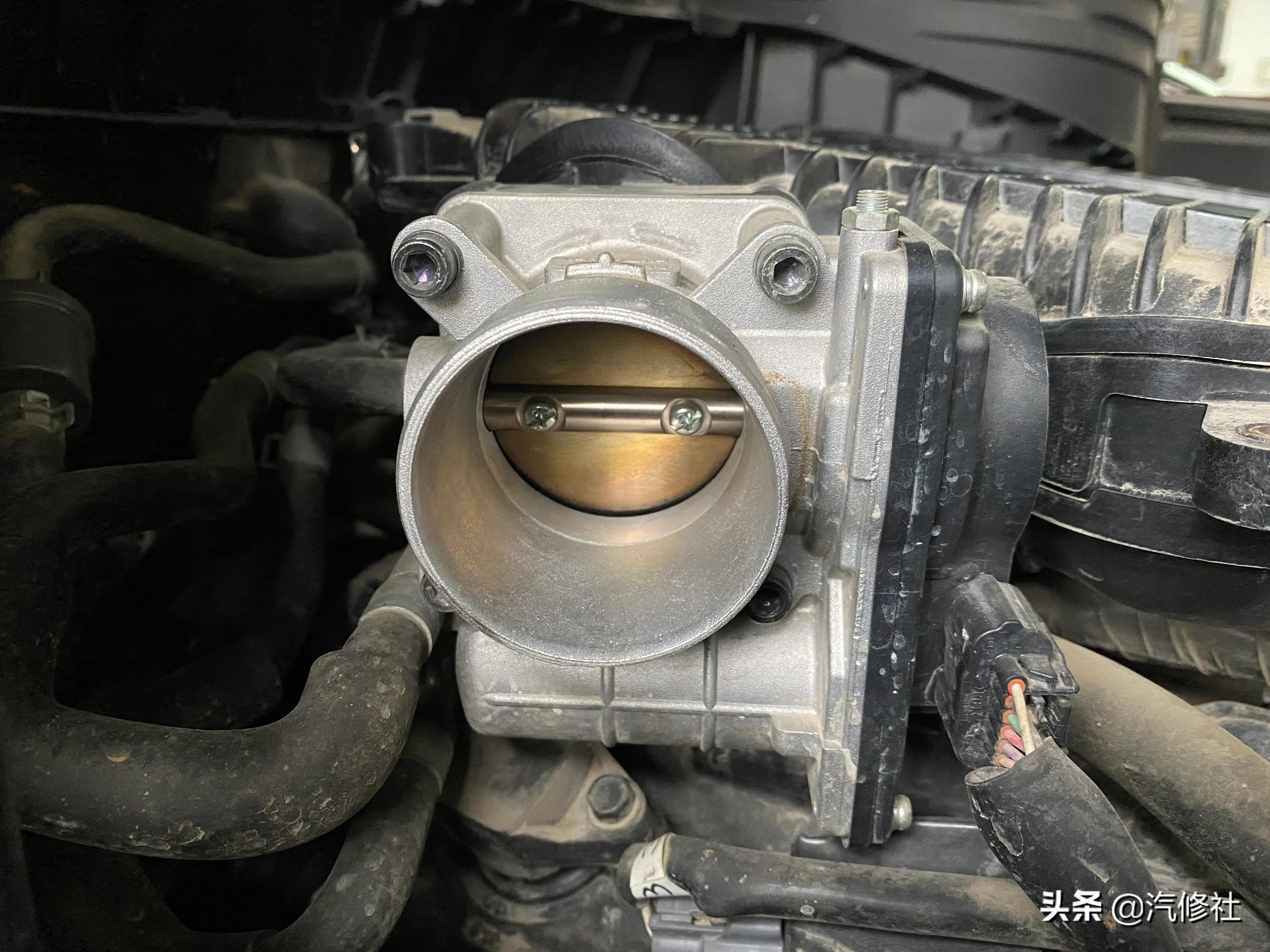 汽车清洗节气门反而怠速不稳了,清洗完节气门后怠速不稳怎么办