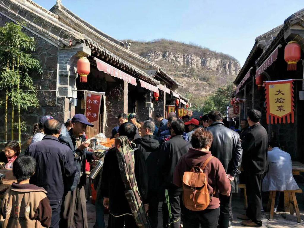 英国房东给中国小伙免租八年,英国房东为中国小伙免租8年