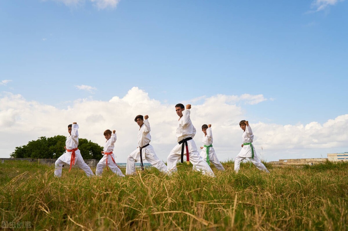 孩子为什么不爱学武术,孩子学武术套路有什么出路