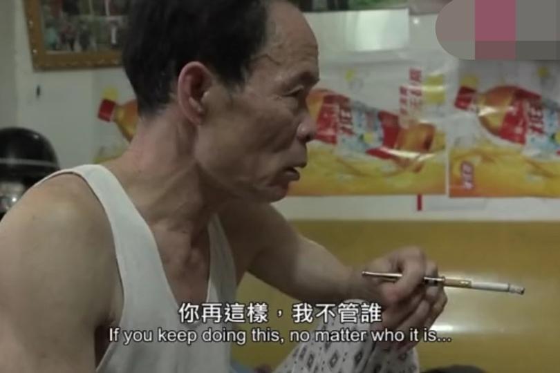 老人管理夜市,老人掌管夜市