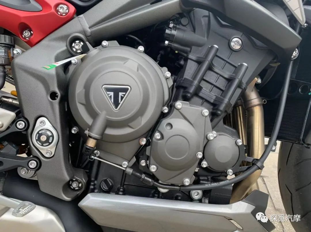 凯旋streettriple765rs评测,凯旋新款streettriple765rs