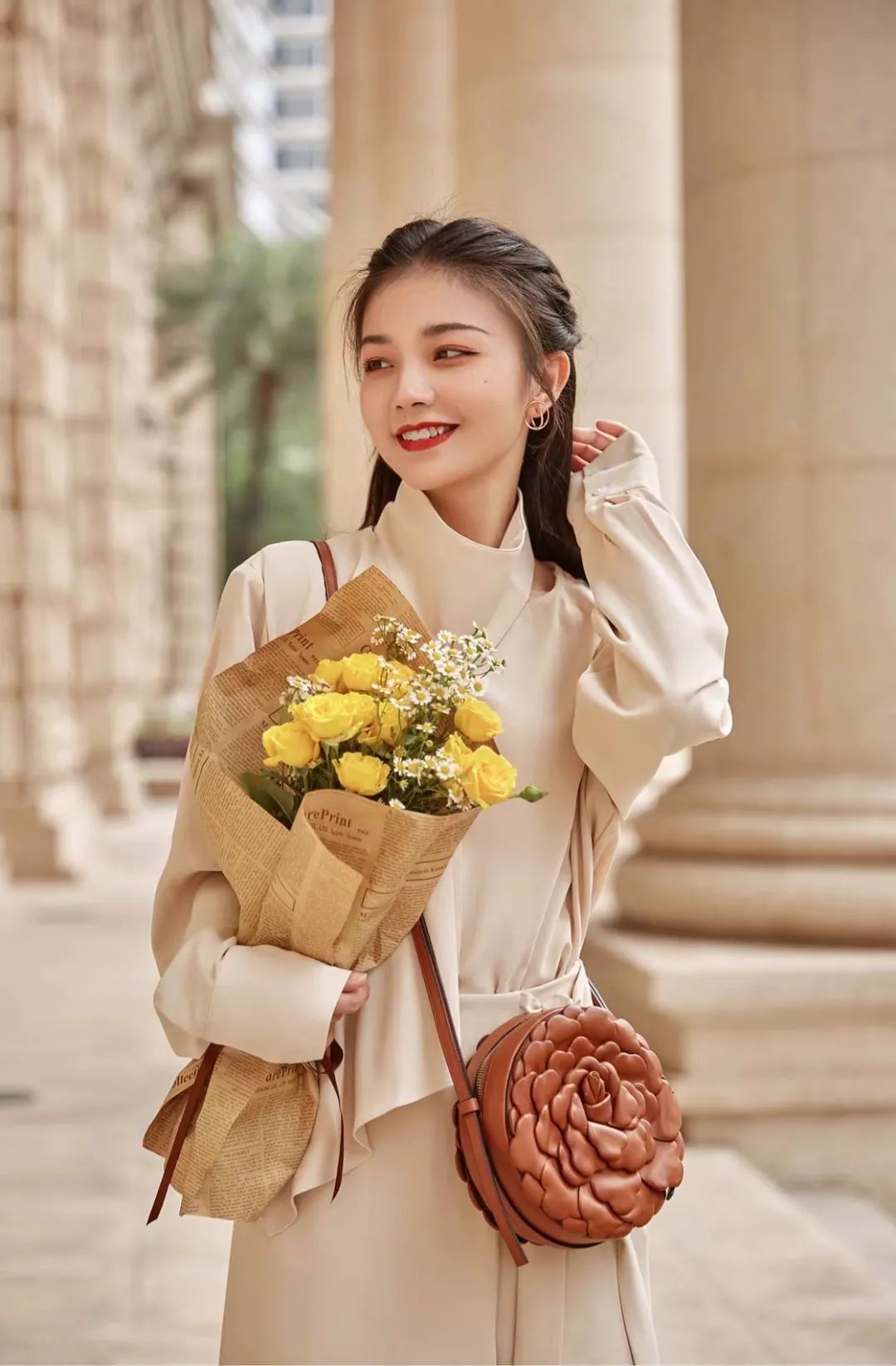 不知道自己的脸型适合戴哪种款式,长脸型耳环项链配饰