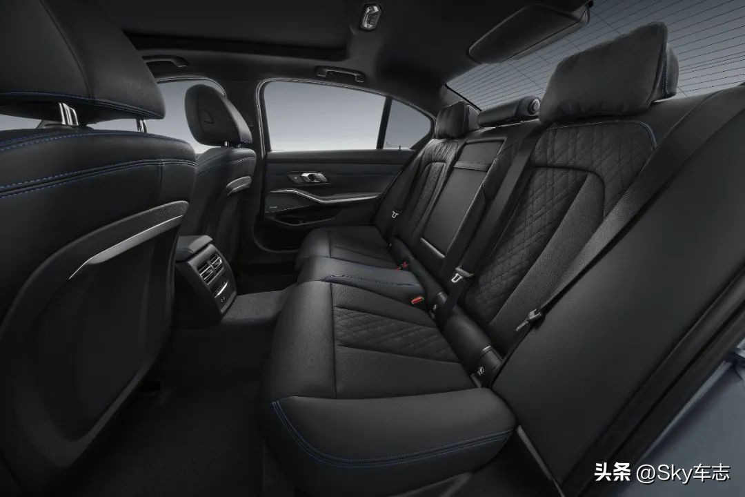 奔驰宝马用的都是仿皮吗,宝马新款为什么没有真皮