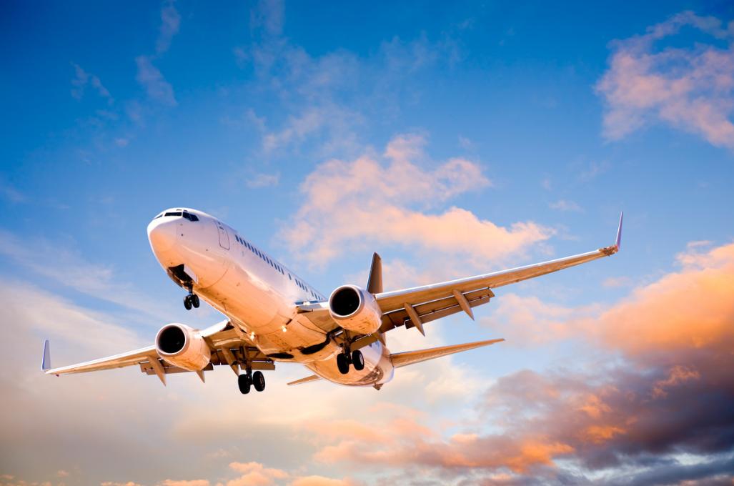 美国媒体报道中国飞机失事情况,最新客机坠毁事件详情