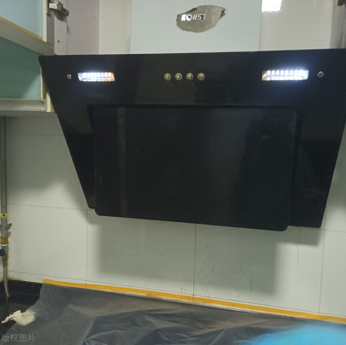 油烟机开机不亮是怎么回事,油烟机开机翻盖不工作什么原因