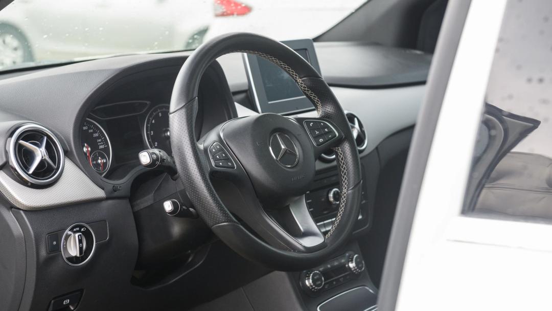 苏州二手奔驰b200,二手奔驰c200l用车感受