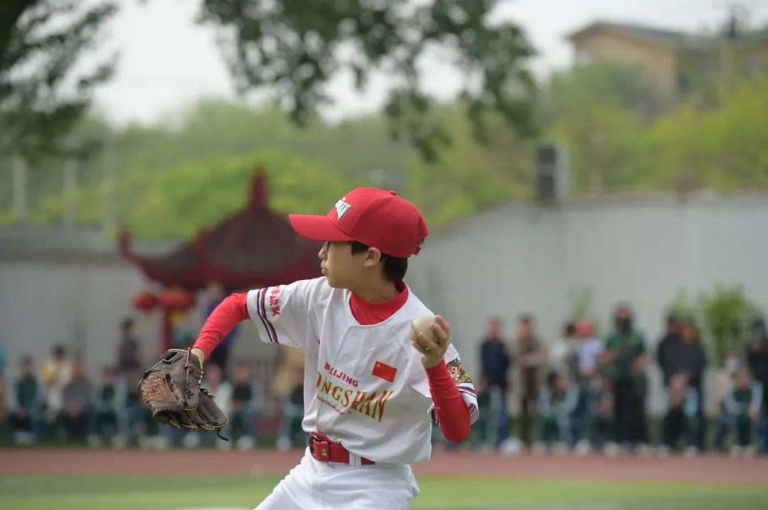 两千学生霸气登场的中杉金杉树体育节！泰酷辣！