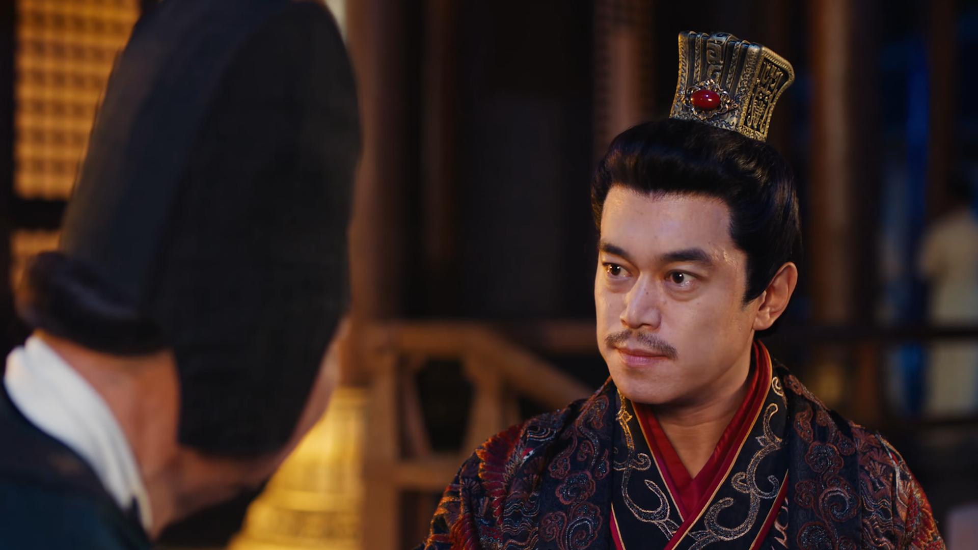 城主大人1：女子被迫穿男装当皇帝，成年后还被妃子追着要同房！