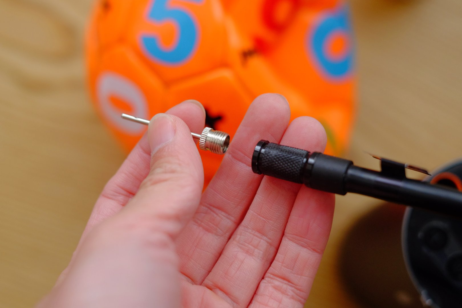 魔洁兔充气宝对比小米充气宝,充气宝使用方法