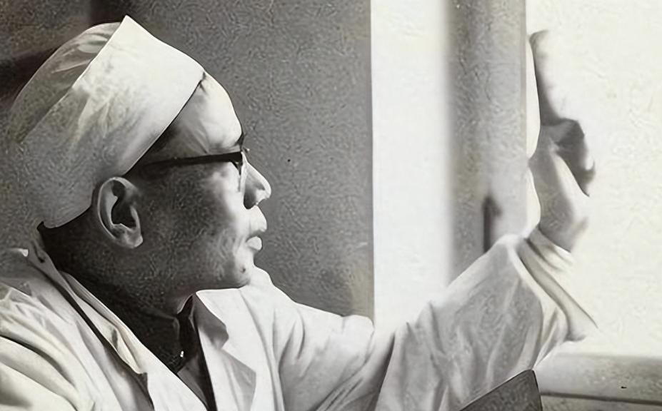 广西一犯人被枪决,广西一罪犯被押往刑场枪决