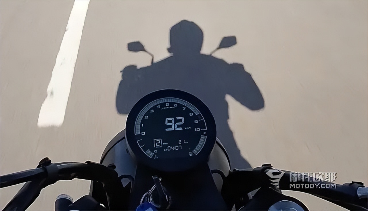 高金gk400对比gk500,高金gk400骑行感受