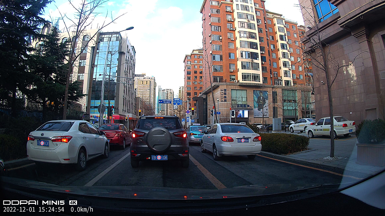 谁推荐下行车记录仪,真正的4k行车记录仪有哪些