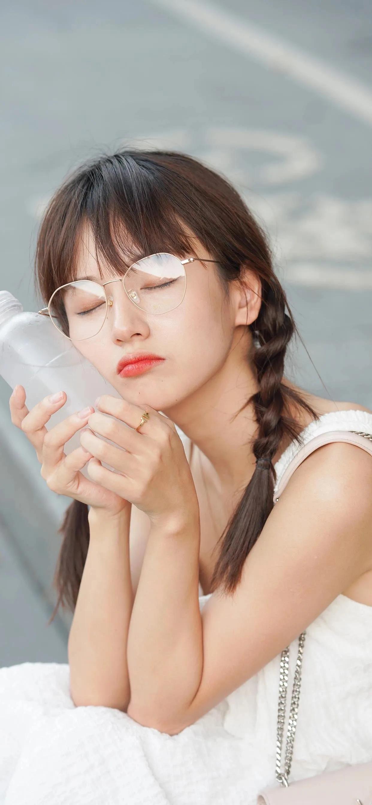 超清美女原图壁纸写真,全屏美女壁纸高颜值写真