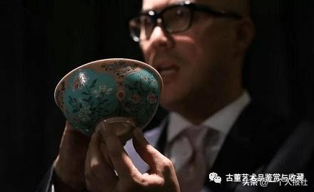 香港苏富比清康熙御制珐琅彩,清康熙霁蓝釉描金赏盘拍卖价格