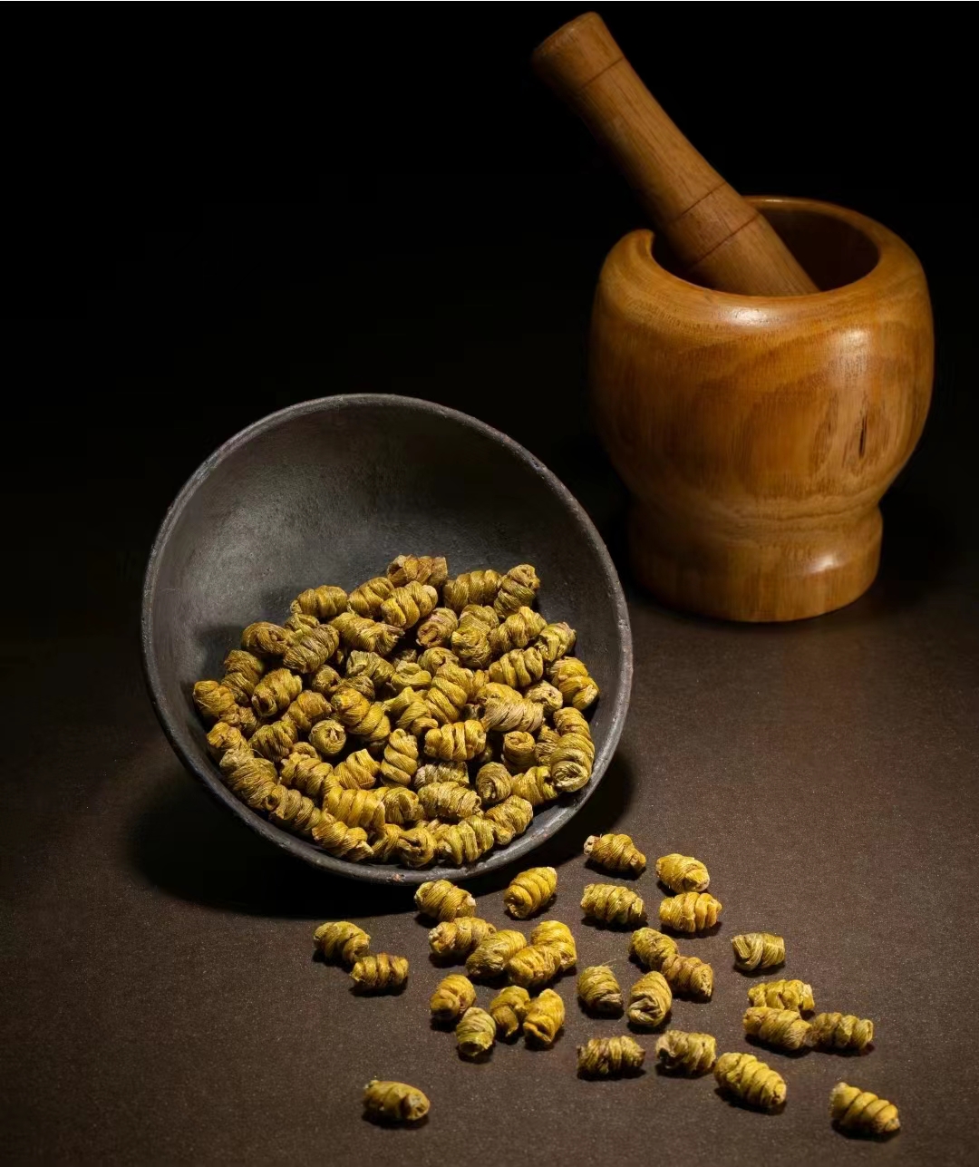 野生新鲜石斛图片,纯野生石斛多少一克