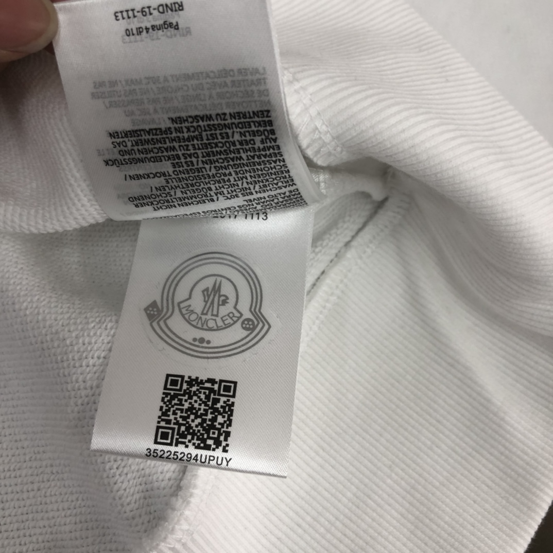 卫衣moncler蒙口2018,Moncler套头连帽卫衣