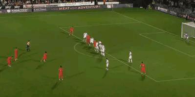 国足0比0战平新西兰，精神面貌有改观