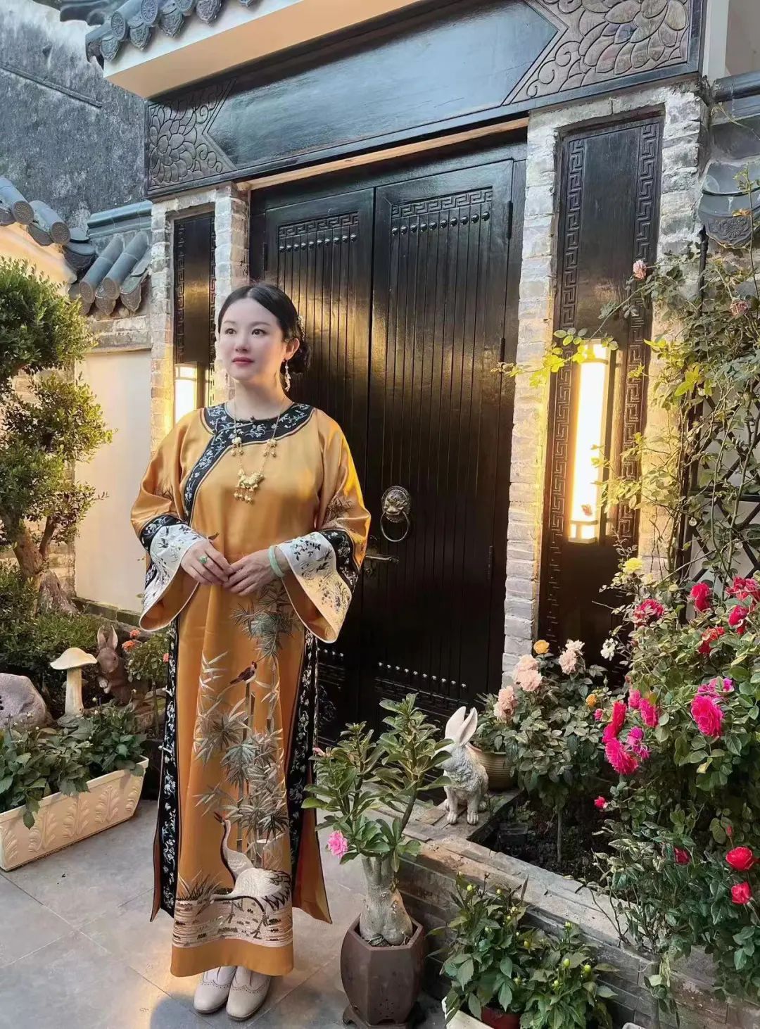 朱兴泽丨叠芳居（散文）