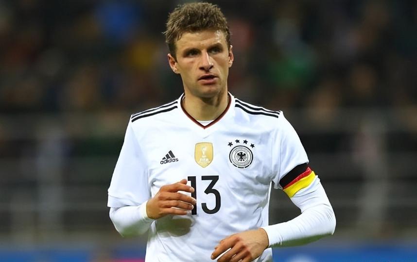 收藏卡塔尔足球,卡塔尔世界杯收藏册