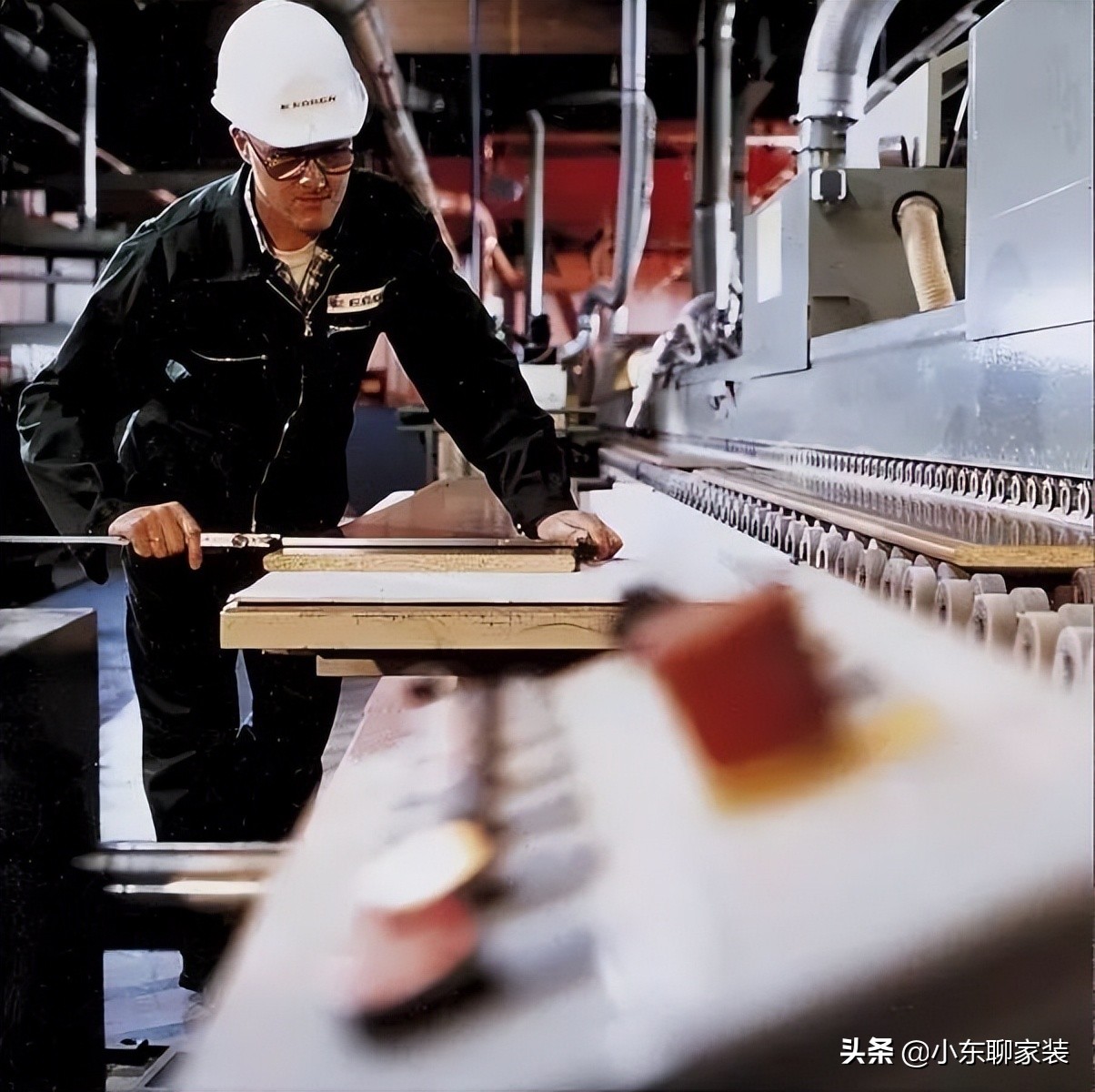 全屋定制好还是木工打柜子好,全屋定制好还是木工打柜子好些