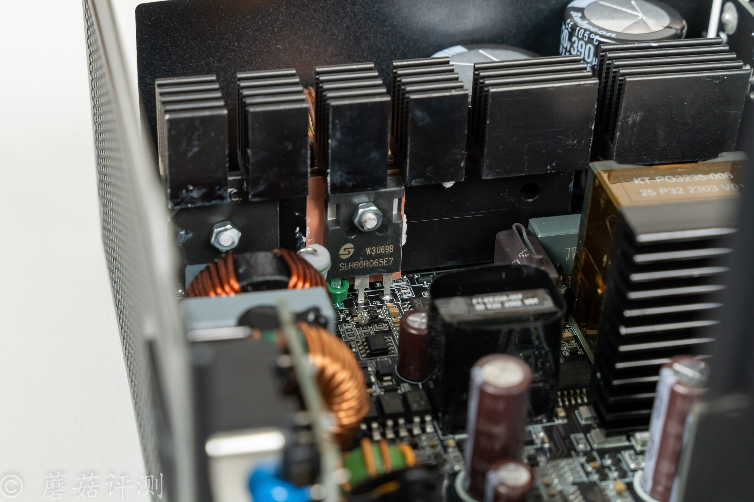 g11金牌全模组atx3.0,长城g11atx3.0是原生的吗