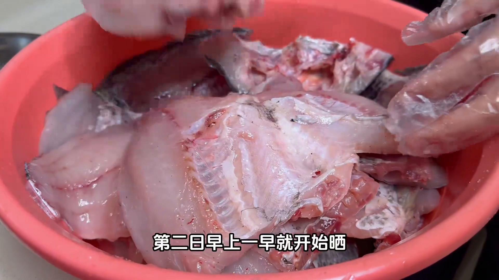 暴晒鱼干的正确做法,怎样晒出来的鱼干比较好吃