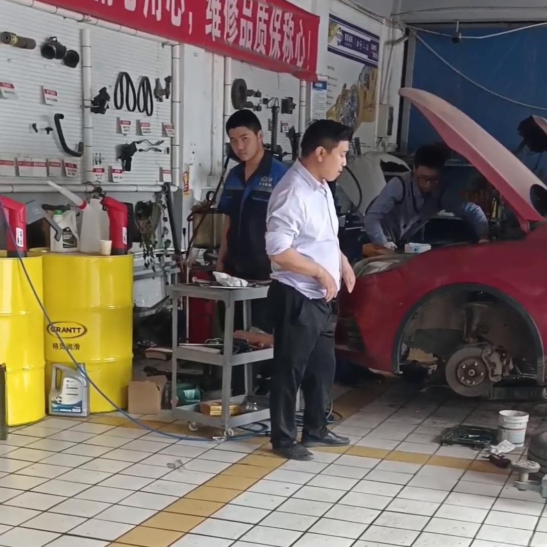 购买车险的，维修保养的维修审车的，都可以联系我们，30...