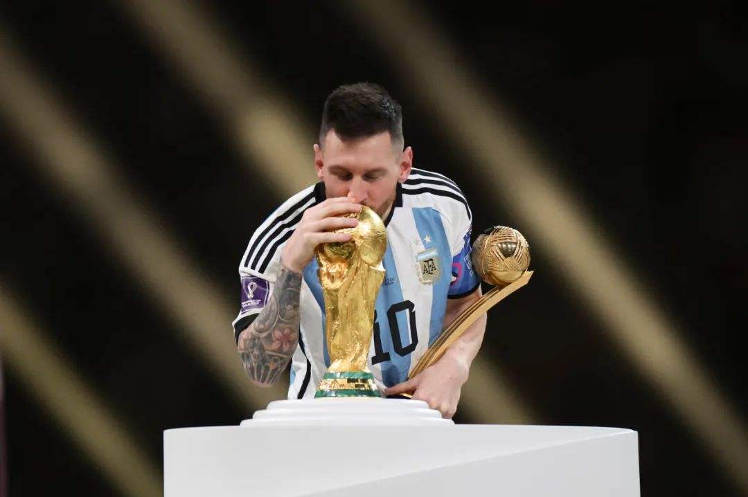 梅西实至名归,实至名归金球奖