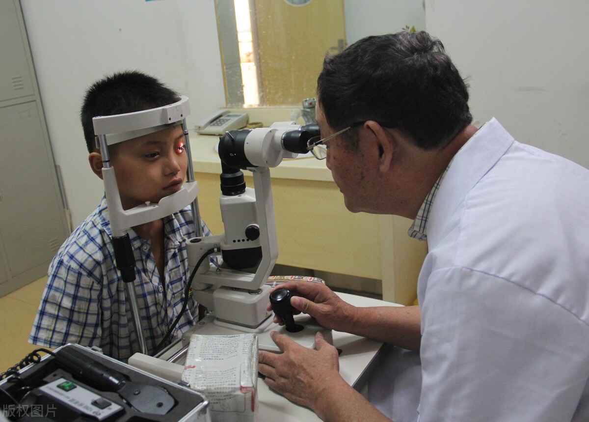 治疗视神经萎缩新方法,视神经萎缩的发病原因