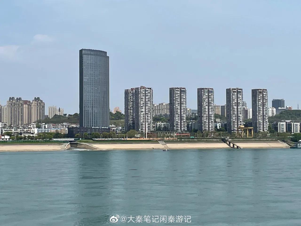 万达广场开业真实感受,万达广场为何受到追捧