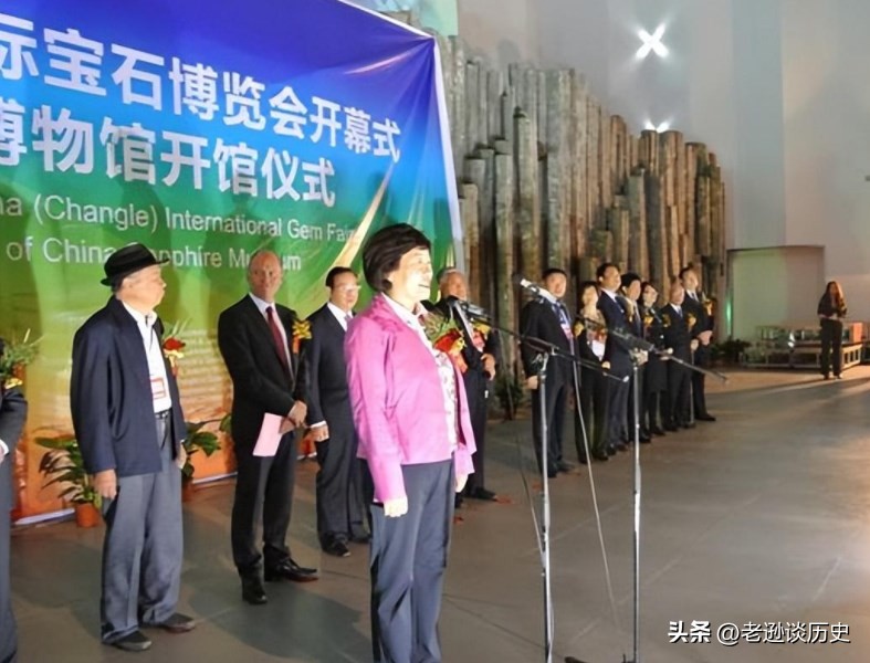 潍坊市郑金兰受贿案,郑金兰获刑