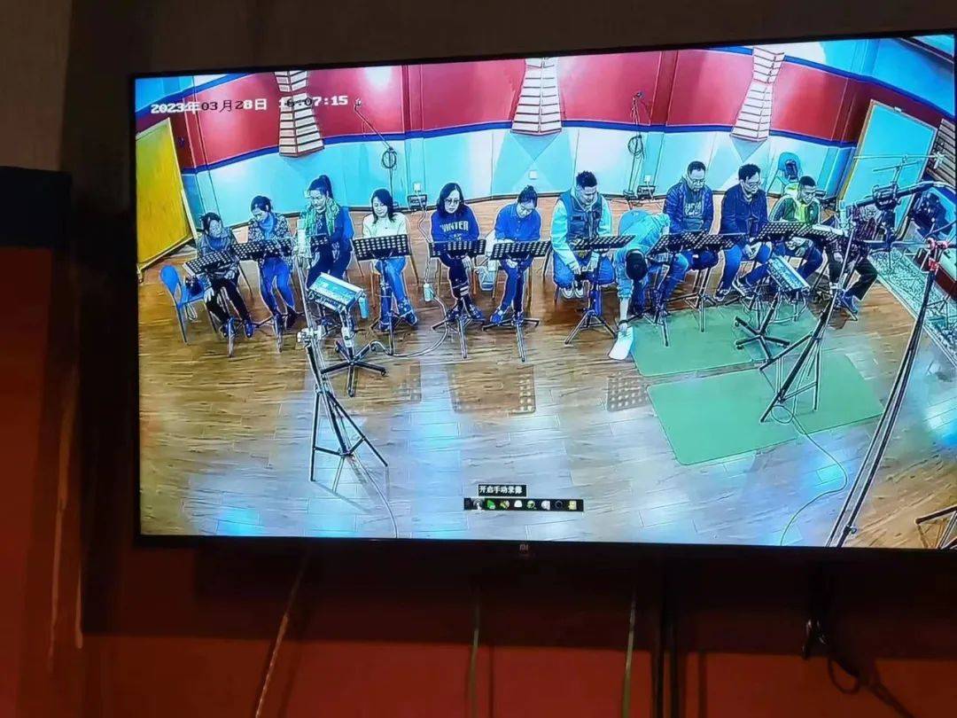 艺术|老艺术家文化志愿服务工程主题歌曲——《艺术家的奉献》创作录制完成