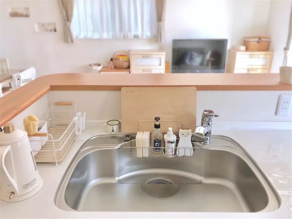 看这位日本妈妈晒出来的家居，被她家的布置圈粉了，整洁又大气