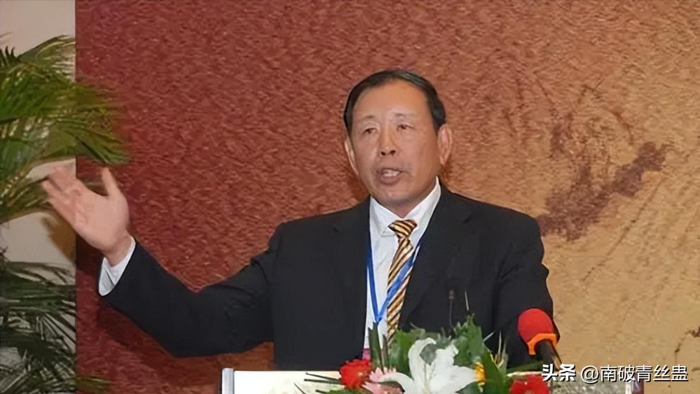 日本军舰潜入我国领海,胁迫中国渔民,詹其雄:敢来我就敢撞!