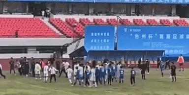 干就完了打架版,中国足球最令人难堪的重大事件