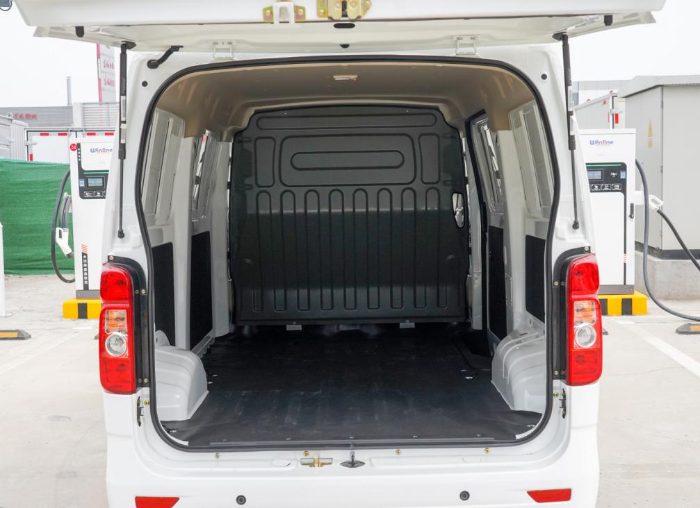 长安睿行em60属于中面还是小面,长安睿行em60评测