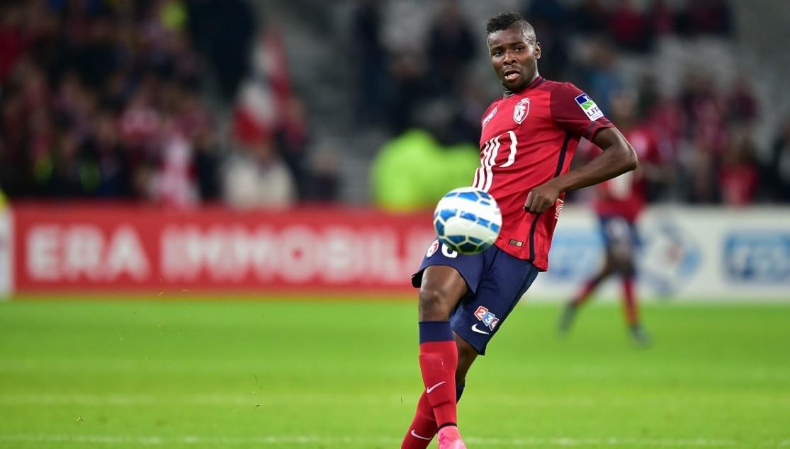 球迷大规模转会,球迷高喊武磊转会