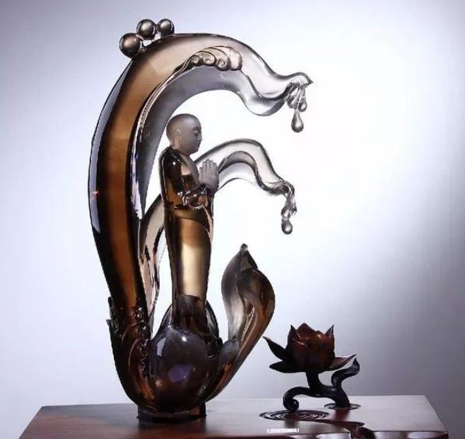 东海水晶，大自然的鬼斧神工之作