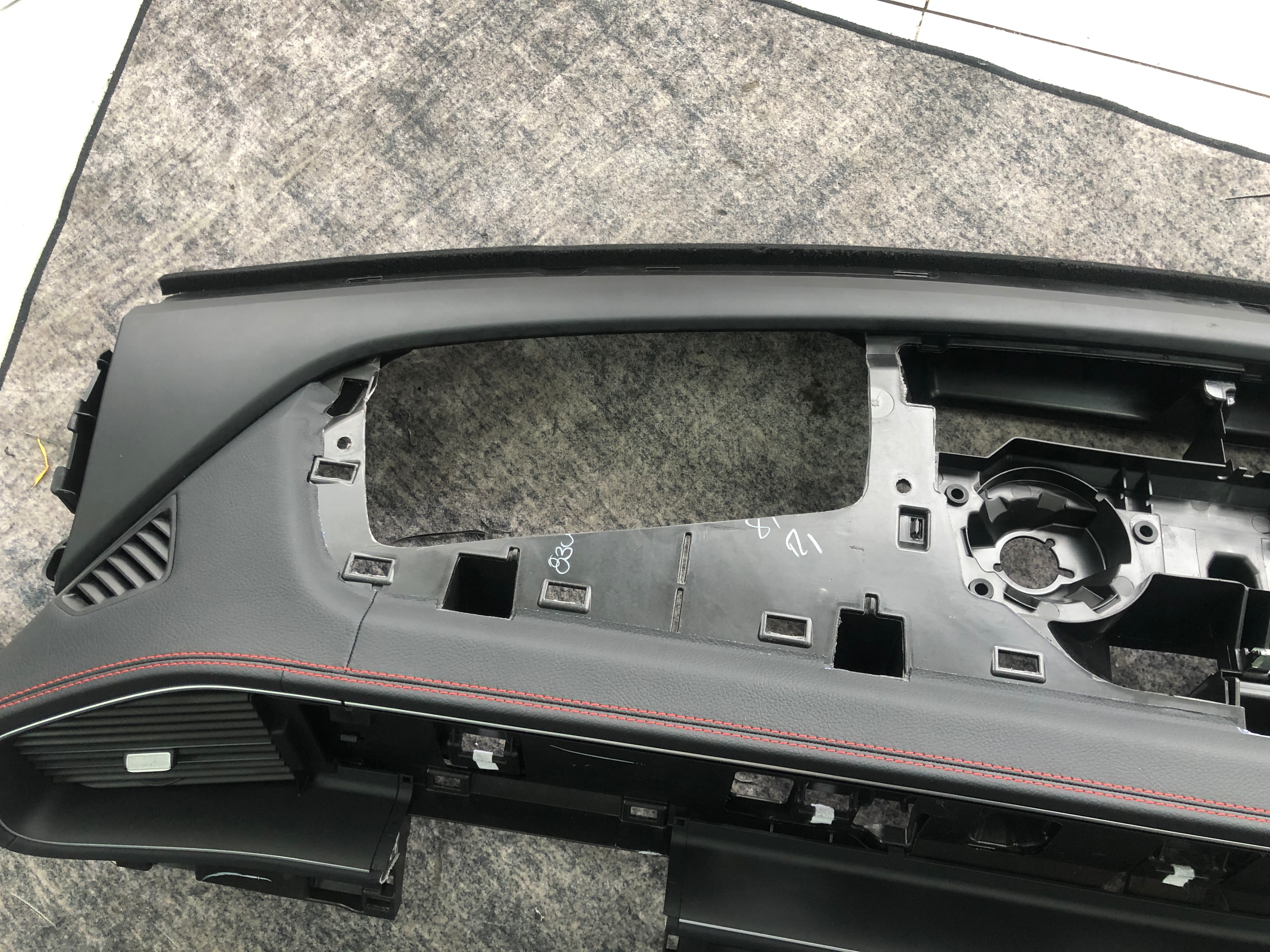 奔驰amggle53车辆功能按键讲解,gle53amg2024款抬头显示功能