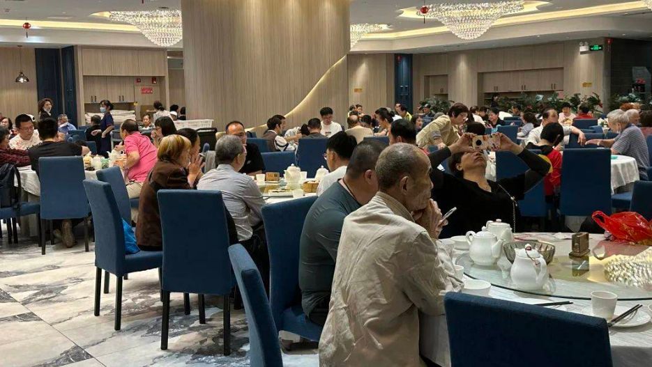 乡村基更新招股书；古茗布局咖啡赛道；锅圈食汇赴港IPO...|周报