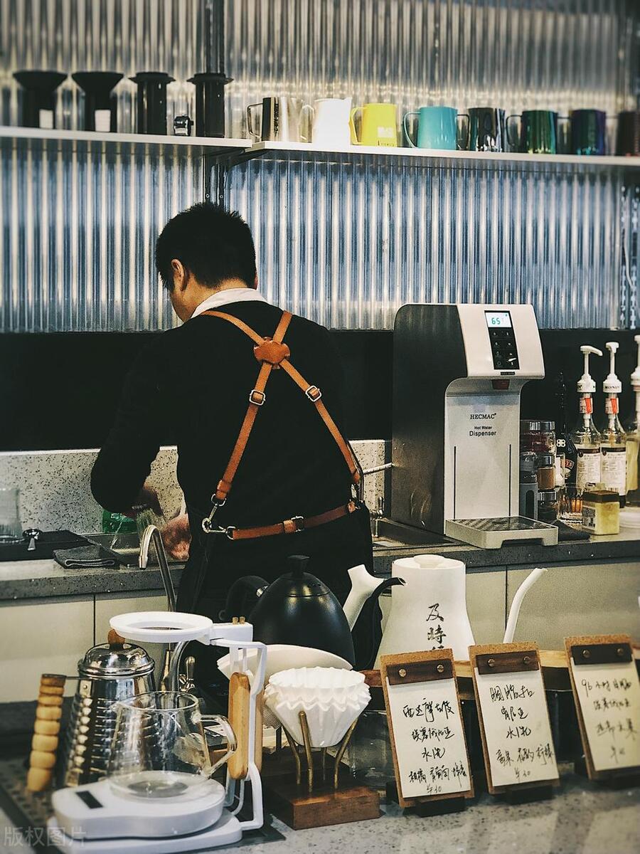 适合年轻人10个创业小本生意,小本创业项目短视频交流