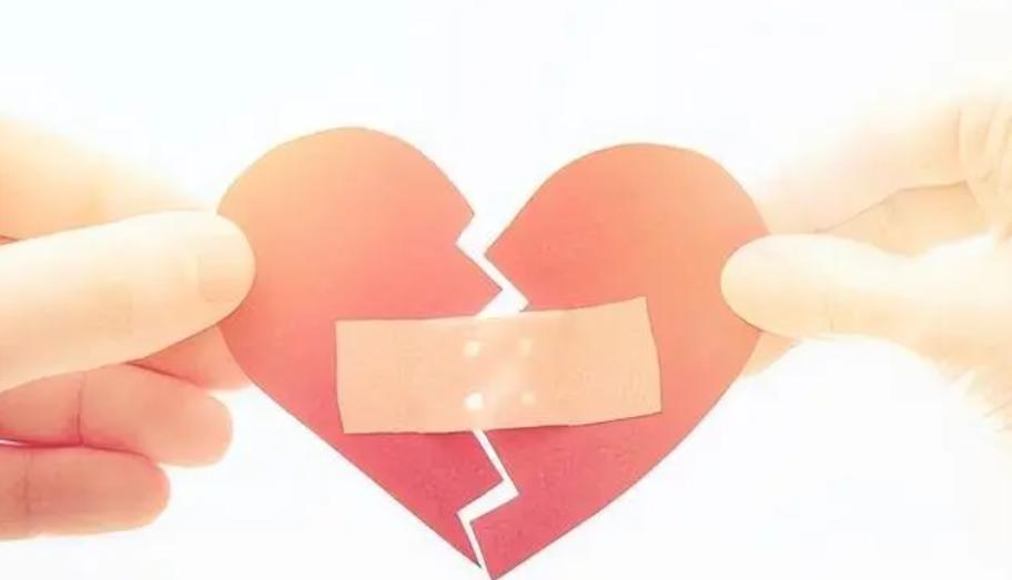 单亲家庭长大的孩子性格有问题,单亲家庭孩子两种人格