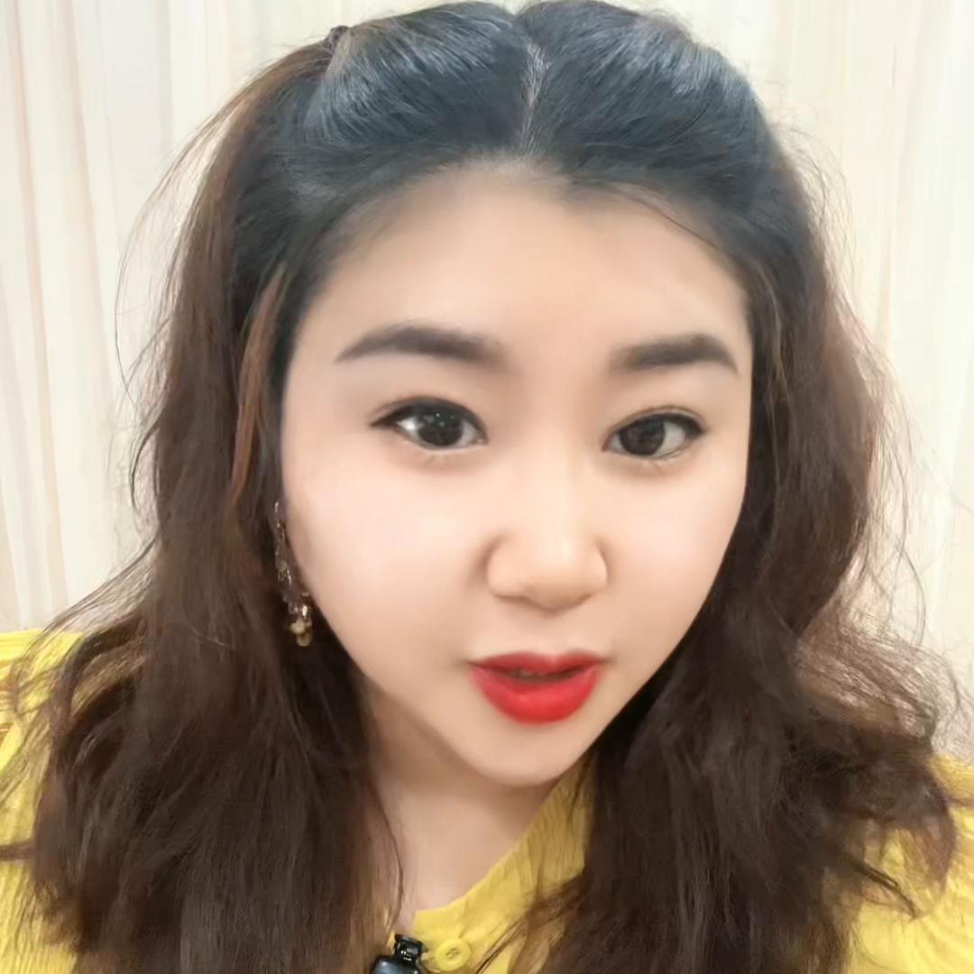 做美容养生的小姐姐你们喜欢吗,第一次来美容的80后小姐姐