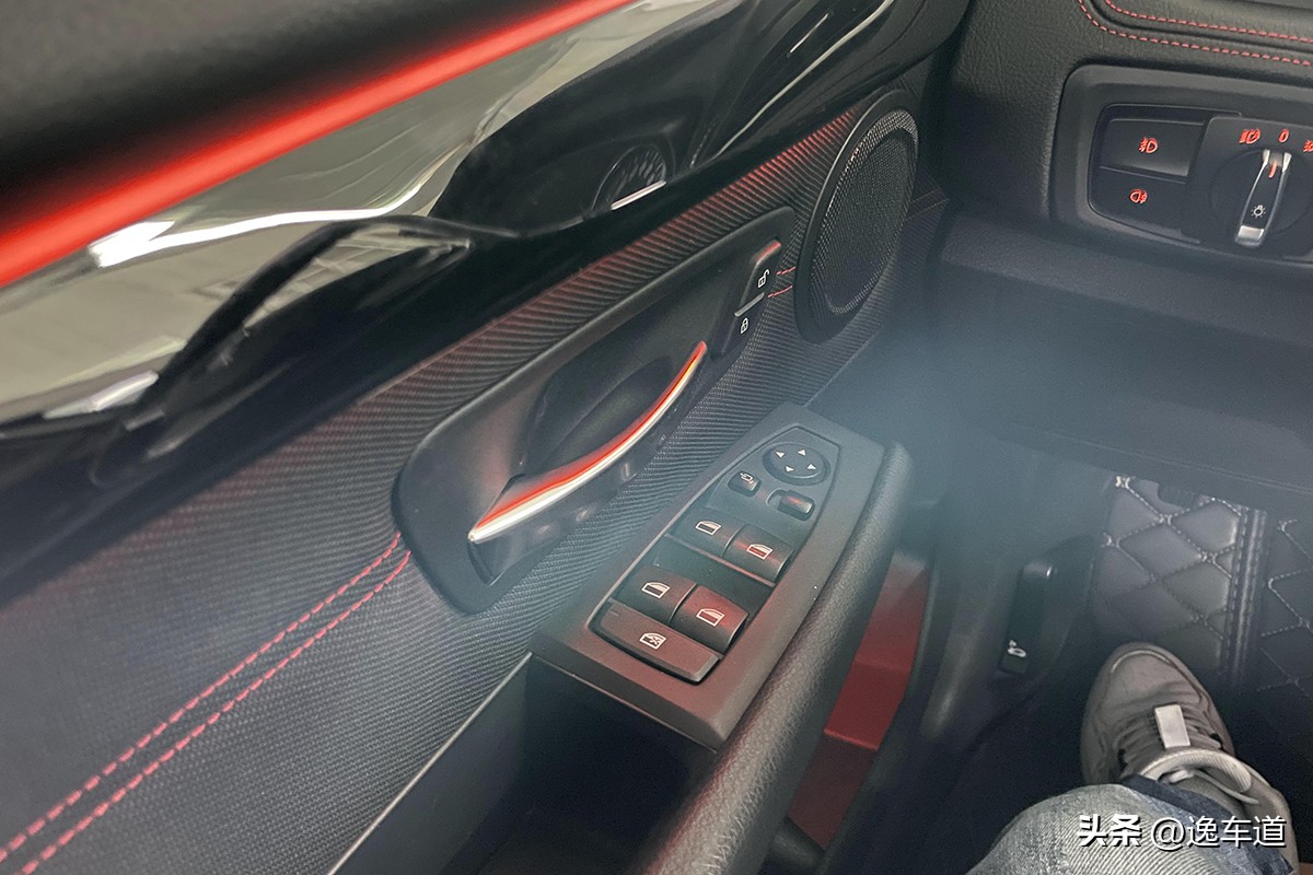 宝马2系旅行车你见过吗？跑了不到5万公里，八万块值吗？