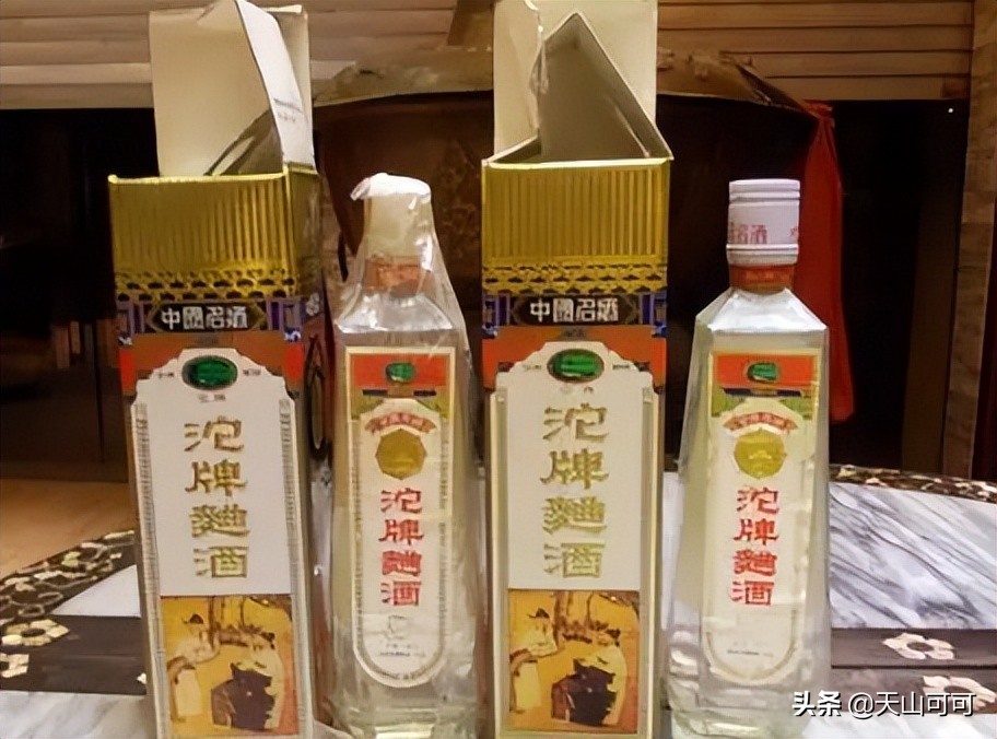 五粮液四川白酒排行榜前十名,口感接近五粮液的平价酒推荐